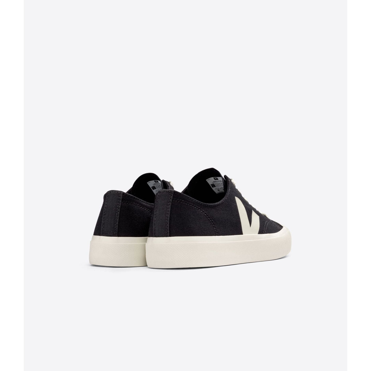 Women's Wata II Low Canvas in Black Pierre