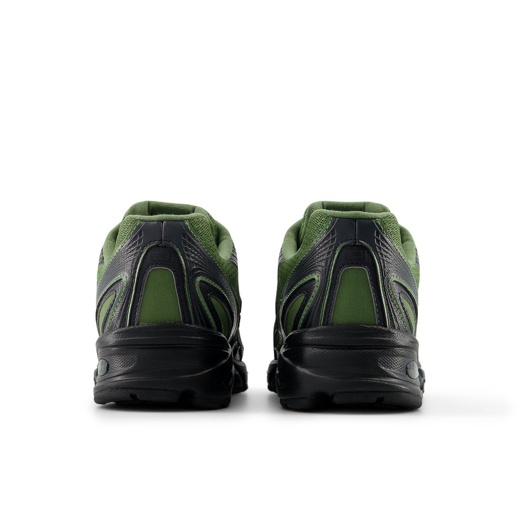Unisex 740